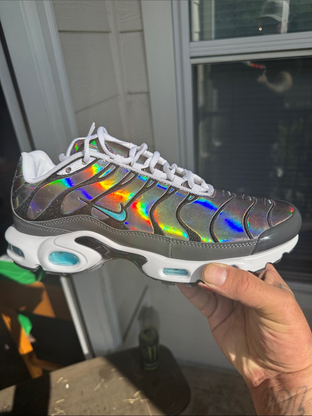 New! Nike Air Max Plus “Holographic Iridescent” Silver/White Trainers - Picture 2 of 9